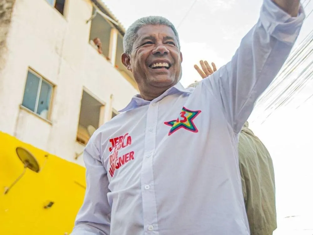 Jerônimo passa por Mata de São João e Pojuca em caravana eleitoral nesta quarta (30)