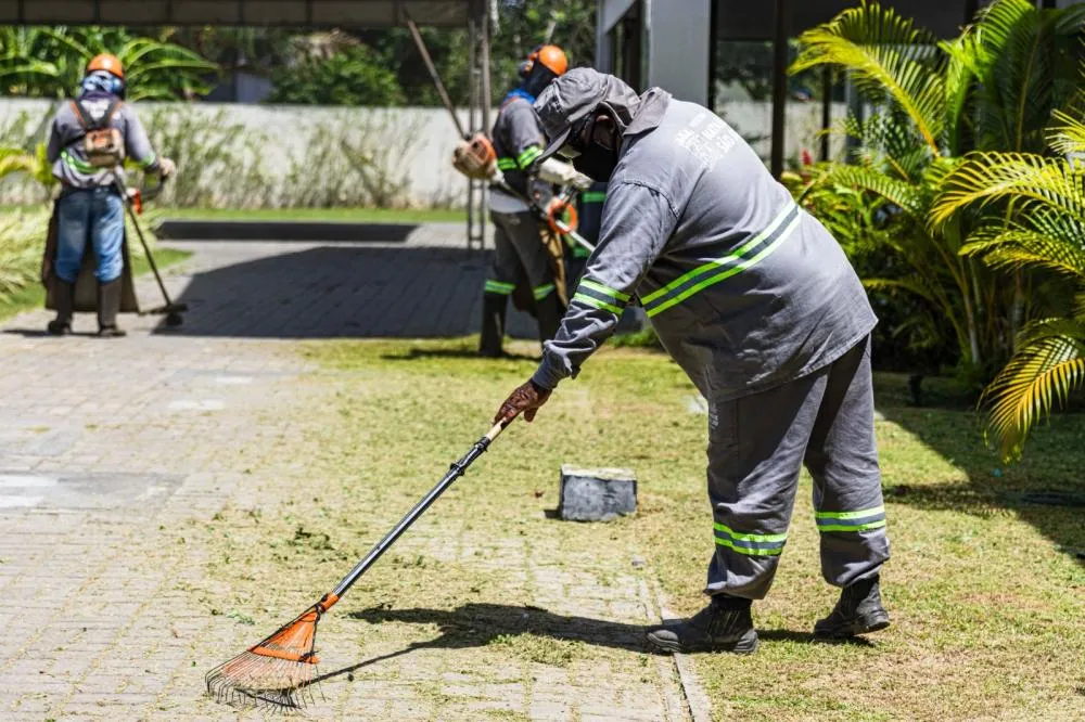 Mata de São João abre inscrições para REDA com vagas para agente de varrição e vigia